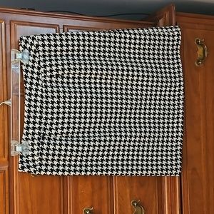 Black White Patterned Wool Blend Skirt